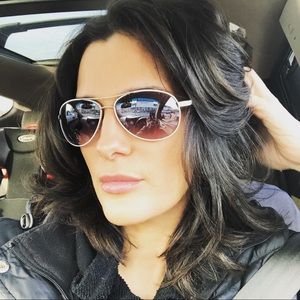 Meet your Posher, Dawn